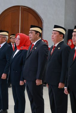 Lantik Enam Pejabat Pimpinan Tinggi Pratama, Bupati Tangerang: Perkuat Kinerja Organisasi dan Pelayanan Publik